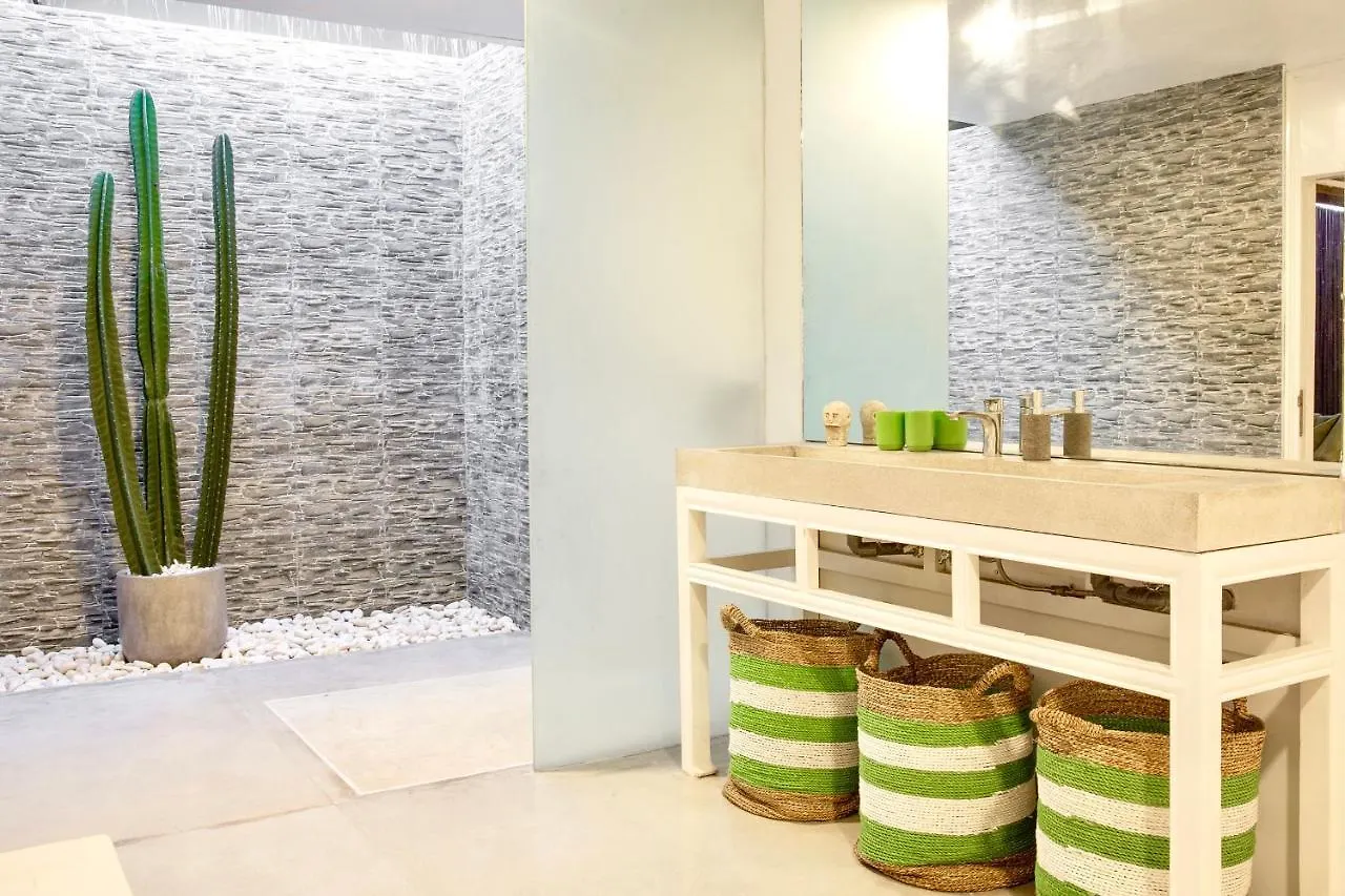 Villa Emma | Heart Of Seminyak | 350M Beach  Seminyak (Bali)