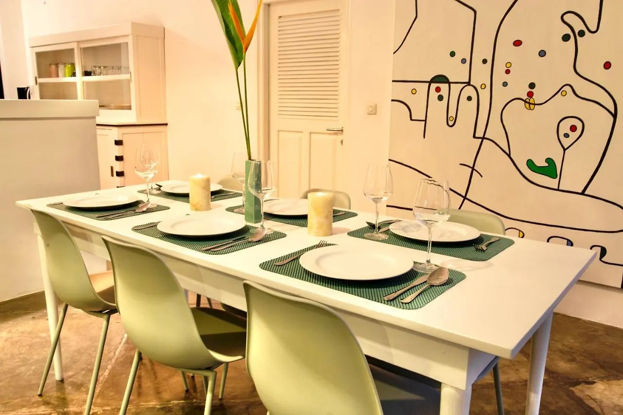 Villa Emma | Heart Of Seminyak | 350M Beach