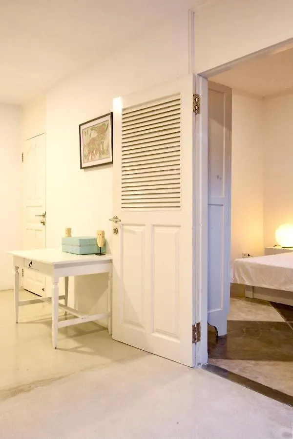 Villa Emma | Heart Of Seminyak | 350M Beach 0*, Seminyak (Bali) Indonesia